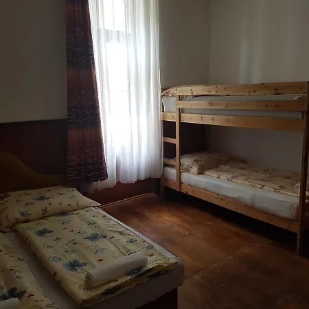 Frantic Monkey I Orjongo Majom Siófok